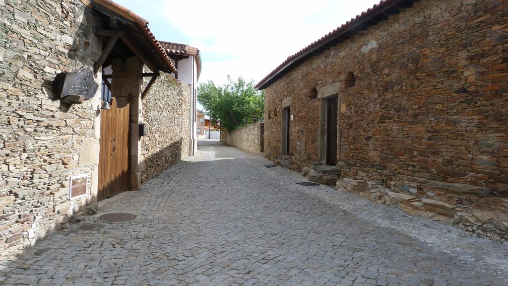 Casas De Campo Da Quinta Entre Rios Mirandela Luaran gambar